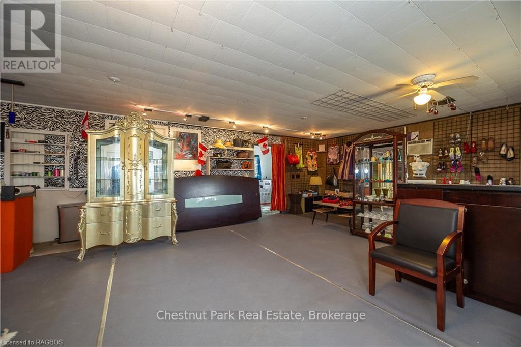 7078 Highway 6, Northern Bruce Peninsula, Ontario  N0H 2R0 - Photo 34 - X11880031