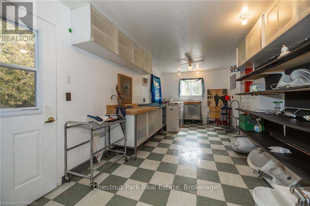 7078 Highway 6, Northern Bruce Peninsula, Ontario  N0H 2R0 - Photo 40 - X11880031