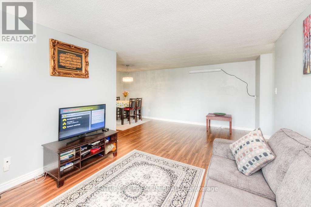 Property at 204 - 15 KENSINGTON ROAD image 4