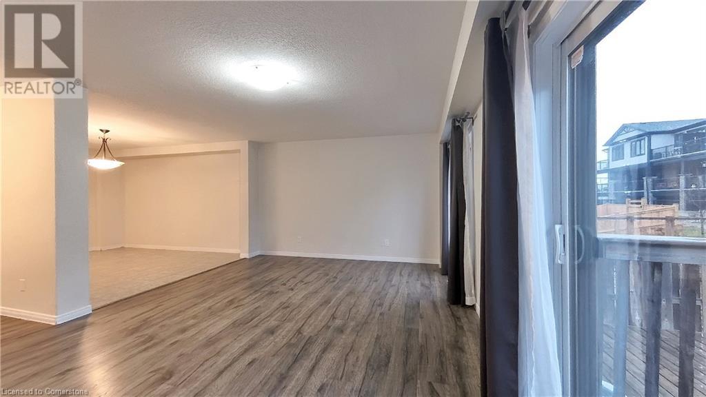 184 Maitland Street, Kitchener, Ontario  N2R 0C3 - Photo 2 - 40685886