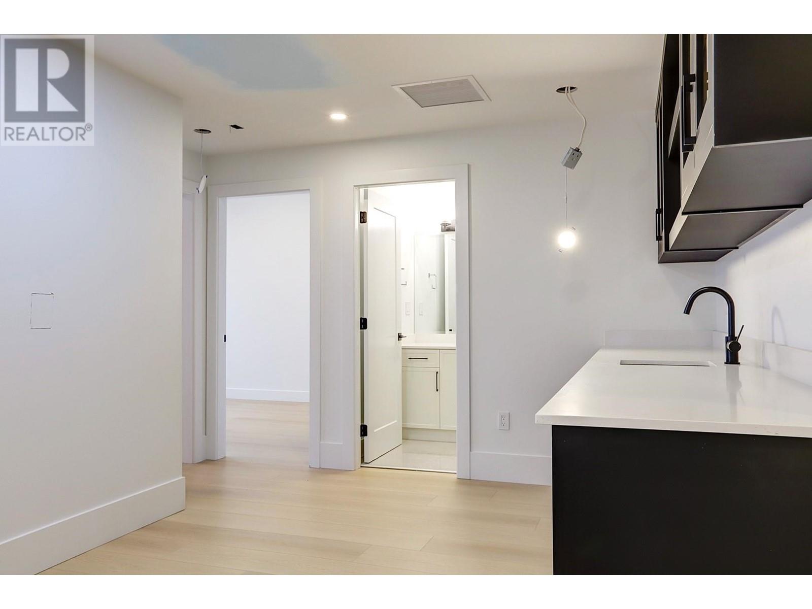 8928 Tavistock Road, Vernon, British Columbia  V1H 2L4 - Photo 48 - 10330084