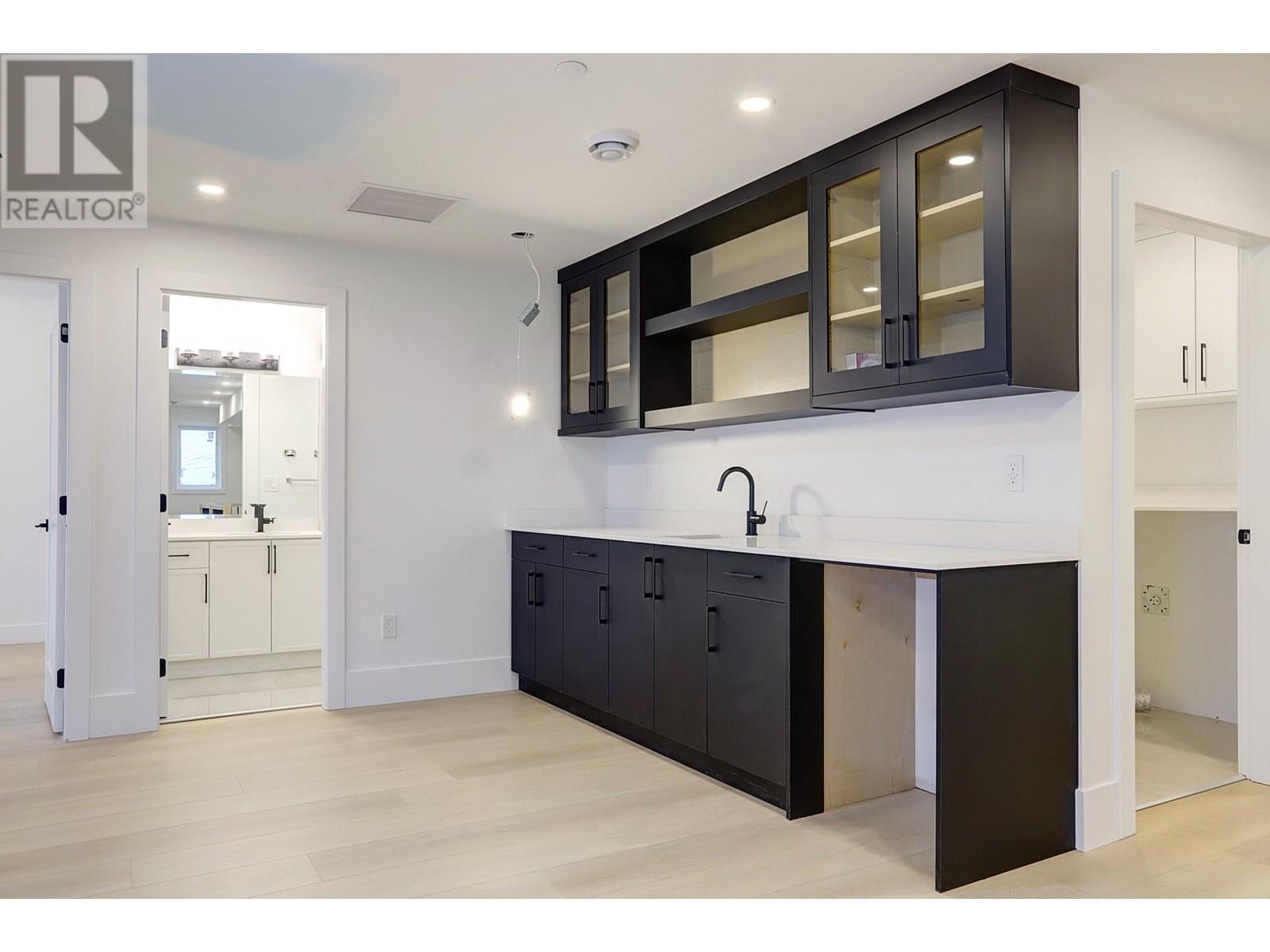 8928 Tavistock Road, Vernon, British Columbia  V1H 2L4 - Photo 47 - 10330084