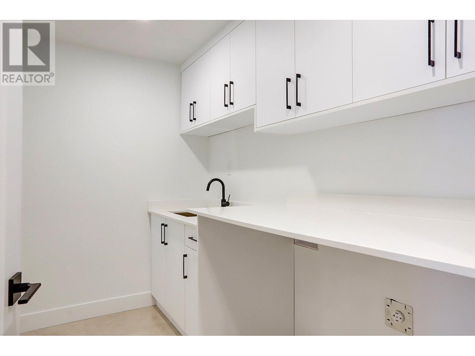 8928 Tavistock Road, Vernon, British Columbia  V1H 2L4 - Photo 55 - 10330084