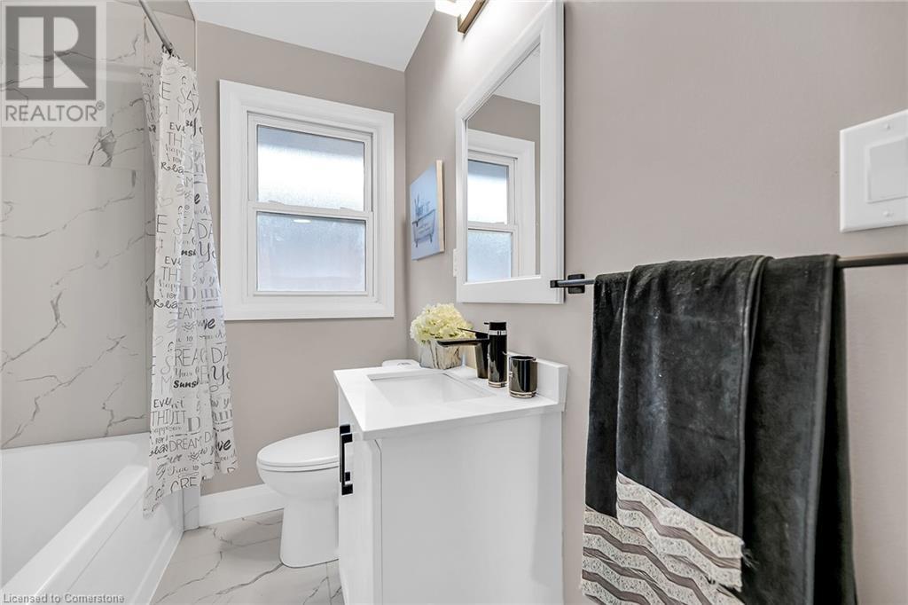 147 Allenby Avenue, Hamilton, Ontario  L9A 2T8 - Photo 18 - 40684869