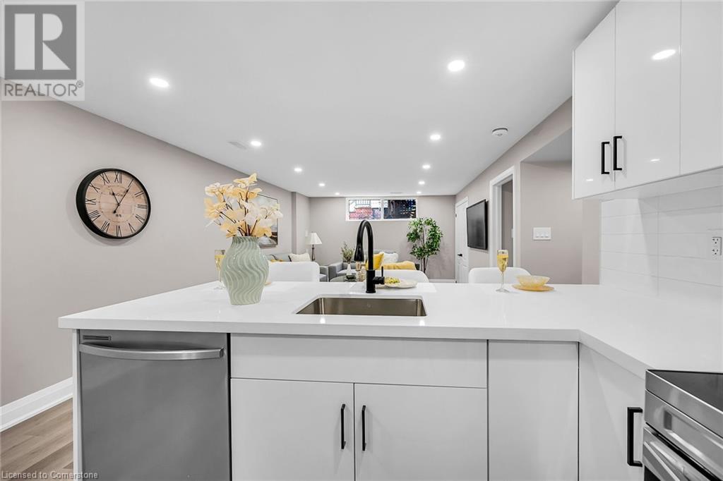 147 Allenby Avenue, Hamilton, Ontario  L9A 2T8 - Photo 23 - 40684869