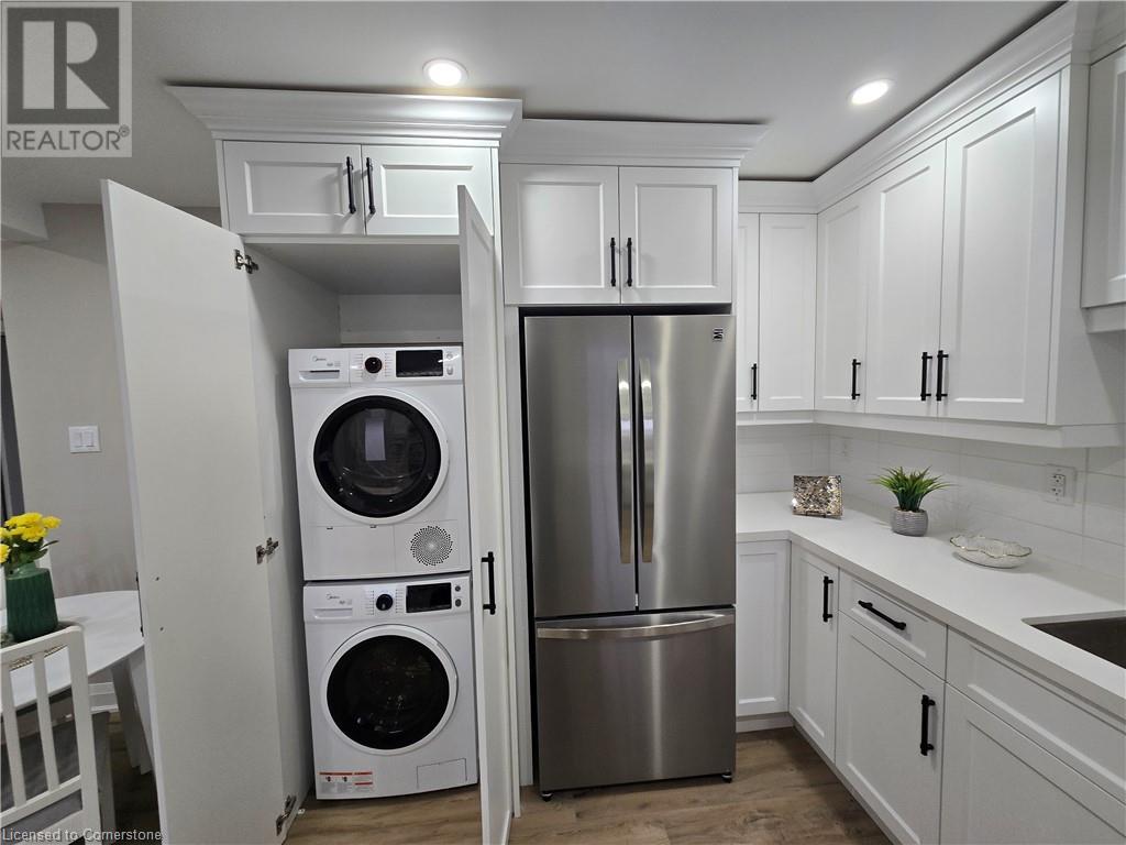 147 Allenby Avenue, Hamilton, Ontario  L9A 2T8 - Photo 8 - 40684869