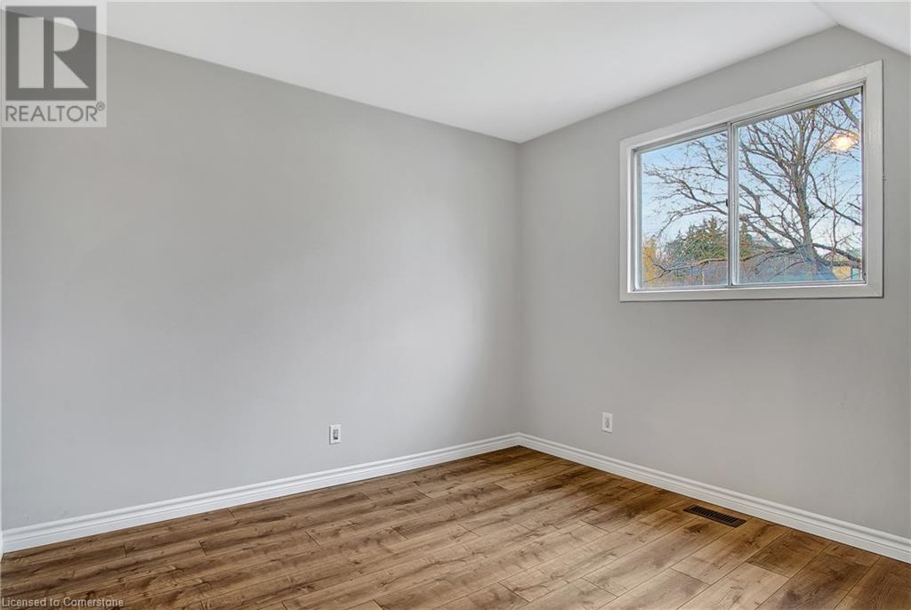 24 Crombie StreetCambridge, Ontario  N1S 1Y4 - Photo 14 - 40685619