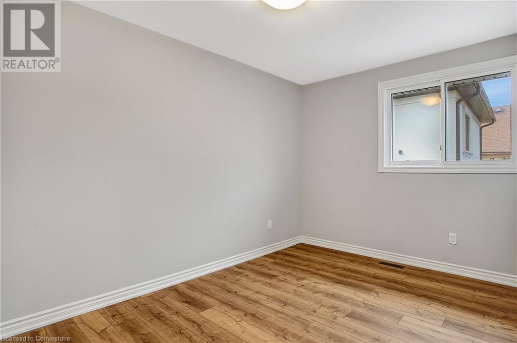 24 Crombie StreetCambridge, Ontario  N1S 1Y4 - Photo 21 - 40685619