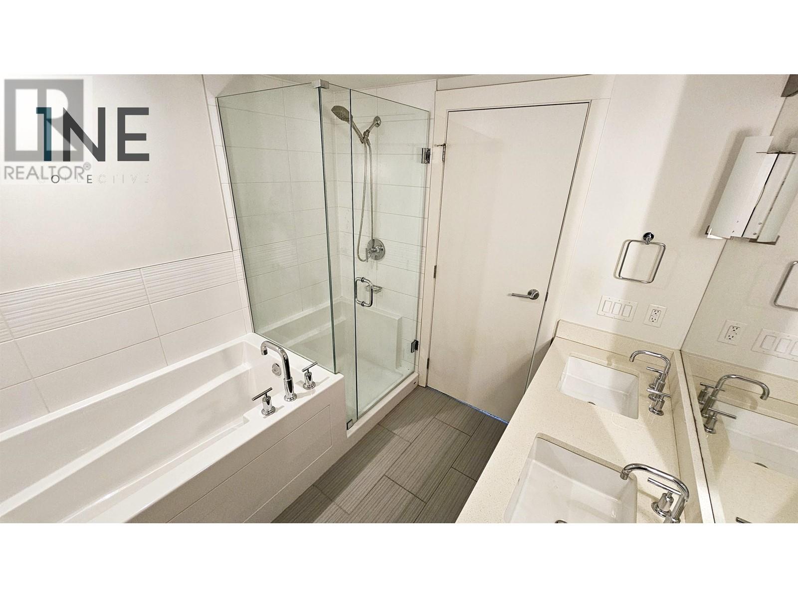 Listing Picture 18 of 27 : 1602 6888 COONEY ROAD, Richmond / 烈治文 - 魯藝地產 Yvonne Lu Group - MLS Medallion Club Member