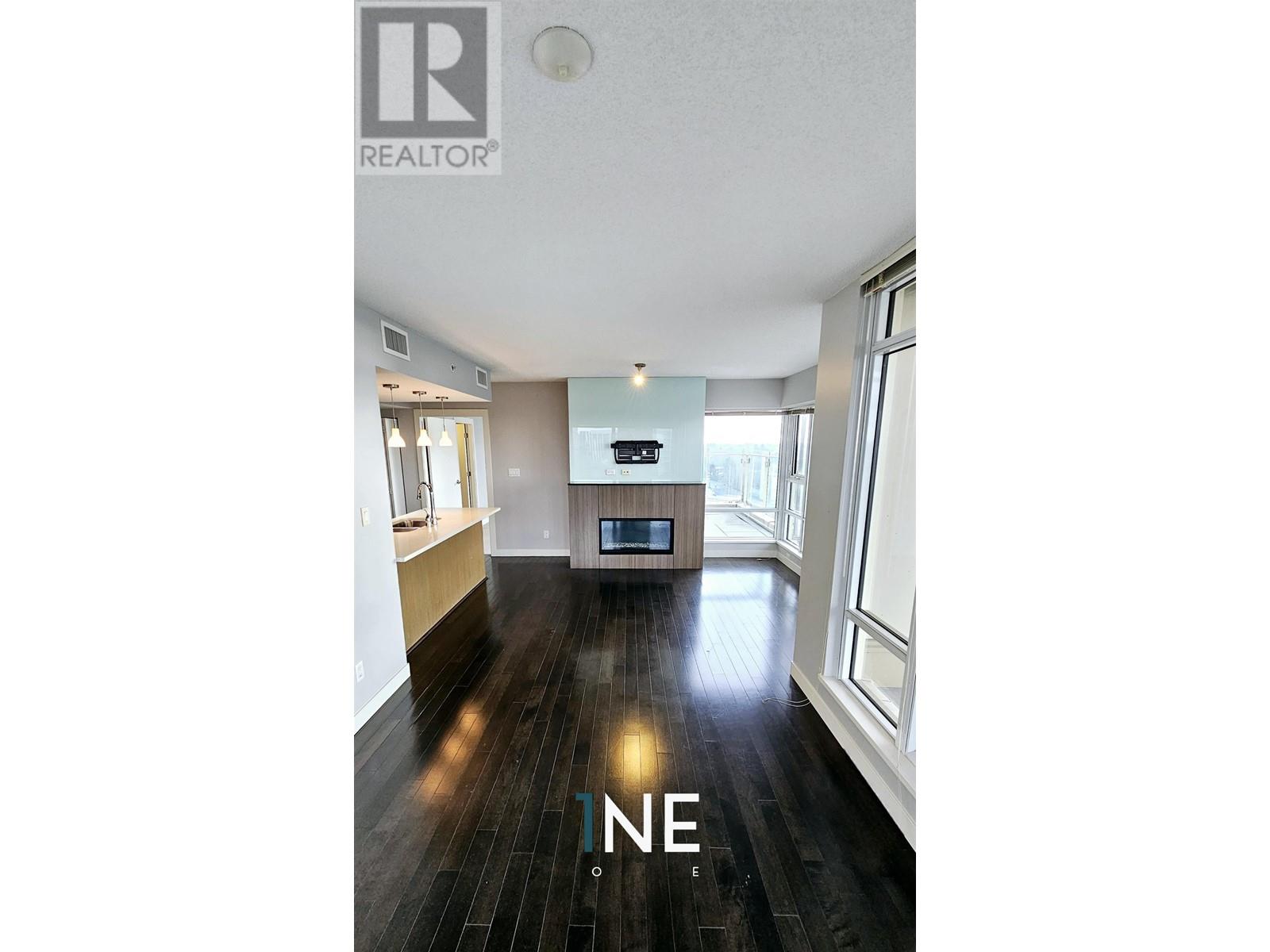 Listing Picture 6 of 27 : 1602 6888 COONEY ROAD, Richmond / 烈治文 - 魯藝地產 Yvonne Lu Group - MLS Medallion Club Member