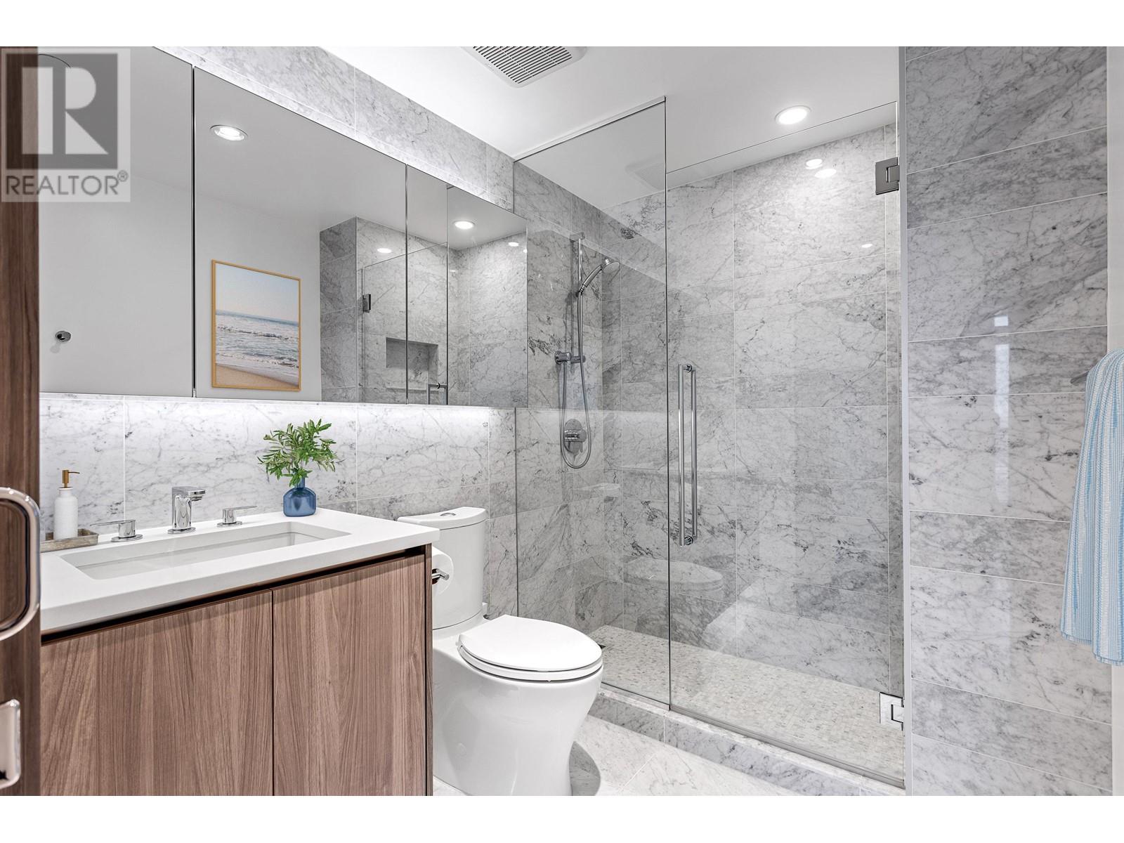 Listing Picture 14 of 32 : 4107 4720 LOUGHEED HIGHWAY, Burnaby / 本拿比 - 魯藝地產 Yvonne Lu Group - MLS Medallion Club Member