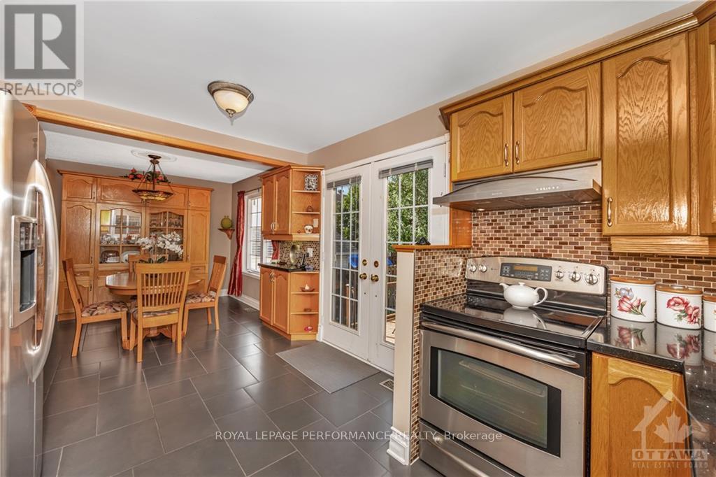1694 Toulouse Crescent, Ottawa, Ontario  K1C 6K3 - Photo 9 - X9520912