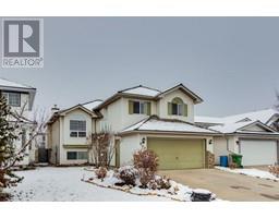 940 Woodside Lane Nw Woodside, Airdrie, Ca