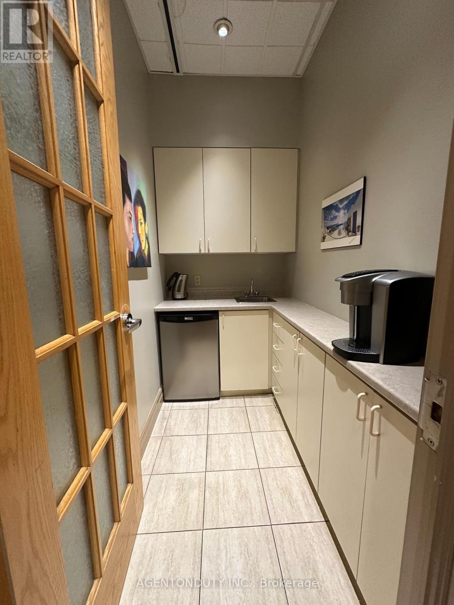 119 Front Street E, Toronto (Waterfront Communities), Ontario  M5A 4S5 - Photo 17 - C11896790