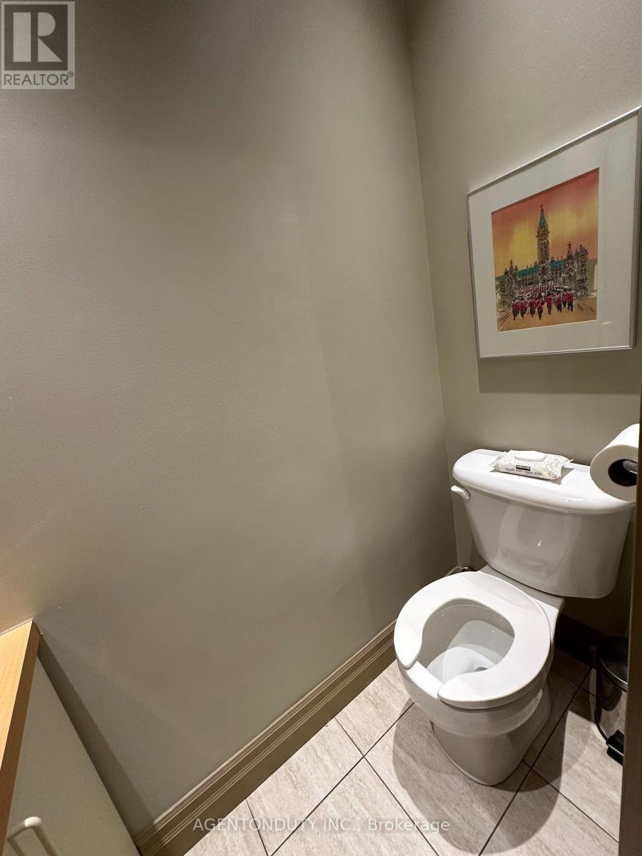 119 Front Street E, Toronto (Waterfront Communities), Ontario  M5A 4S5 - Photo 20 - C11896790