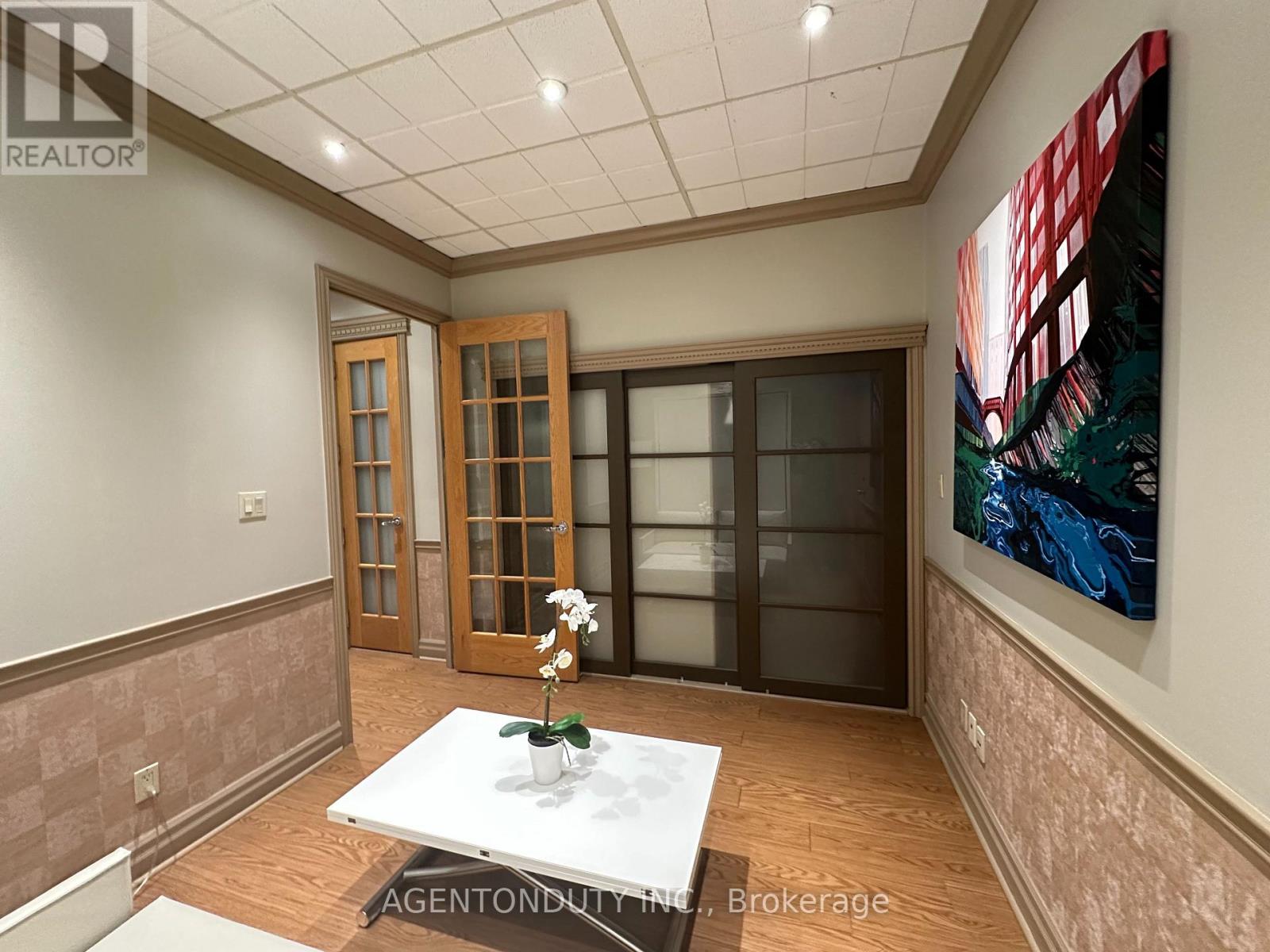 119 Front Street E, Toronto (Waterfront Communities), Ontario  M5A 4S5 - Photo 6 - C11896790