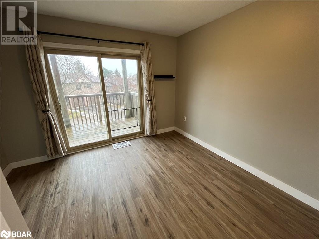 3 Sawmill Road Unit# 8, Barrie, Ontario  L4N 6X3 - Photo 2 - 40683325
