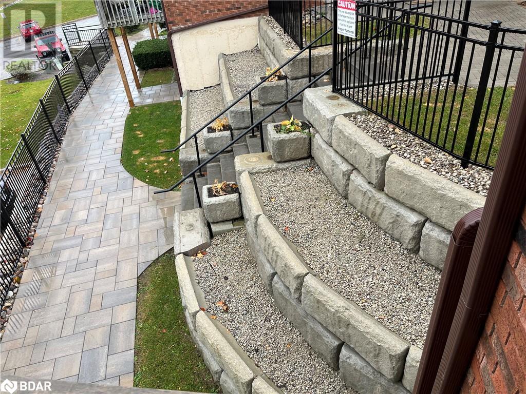 3 Sawmill Road Unit# 8, Barrie, Ontario  L4N 6X3 - Photo 16 - 40683325