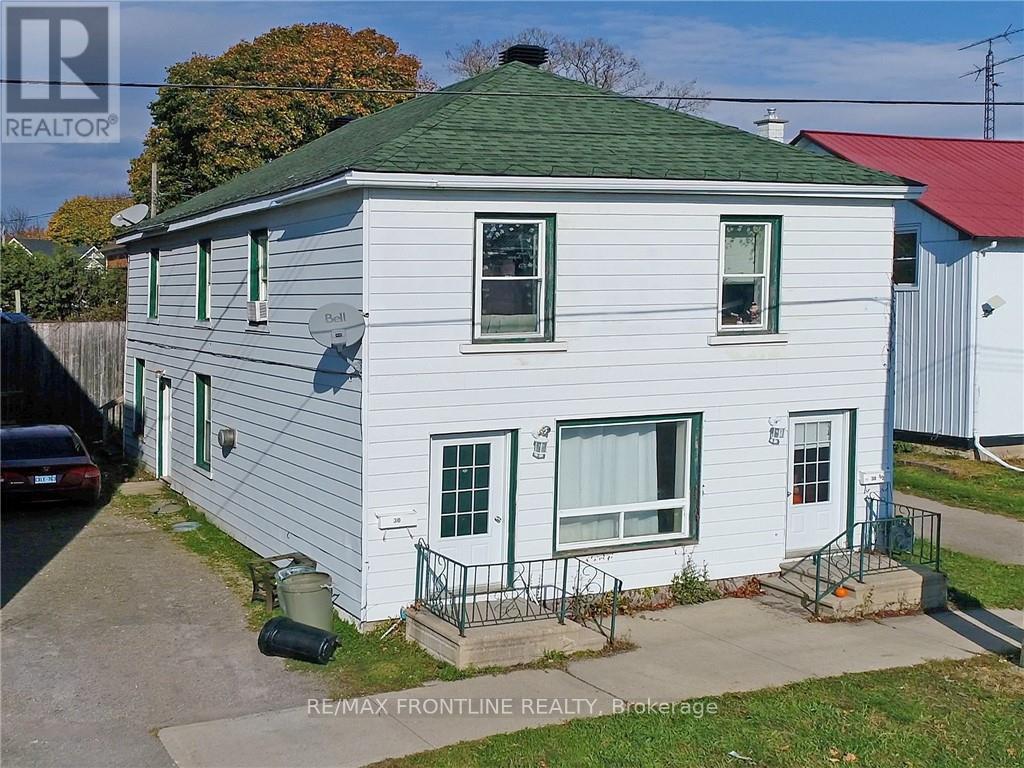 30 WILLIAM STREET E, Smiths Falls, Ontario