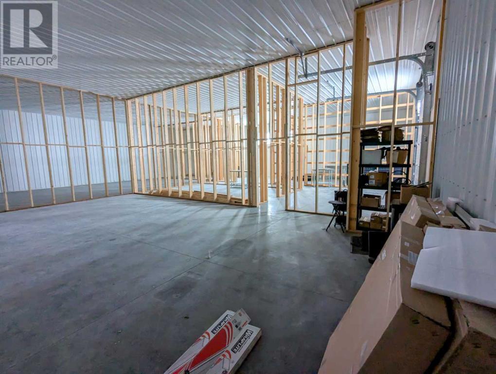 225 Elevator Road, Trochu, Alberta  T0M 2C0 - Photo 2 - A2184035