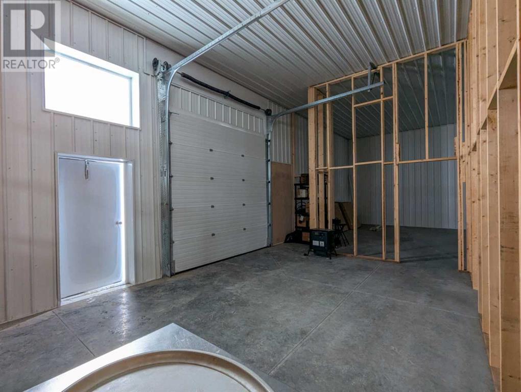 225 Elevator Road, Trochu, Alberta  T0M 2C0 - Photo 5 - A2184035