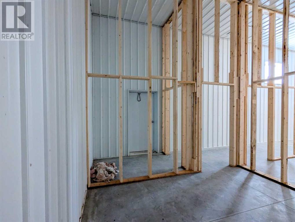 225 Elevator Road, Trochu, Alberta  T0M 2C0 - Photo 8 - A2184035