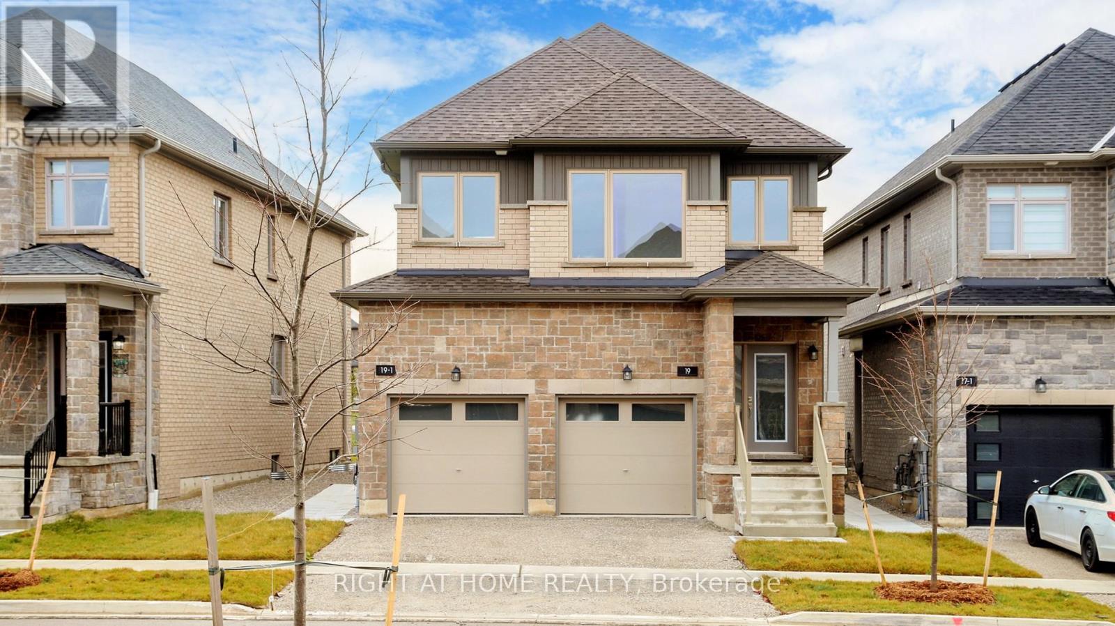 Property at 19 BARNYARD TRAIL image 1