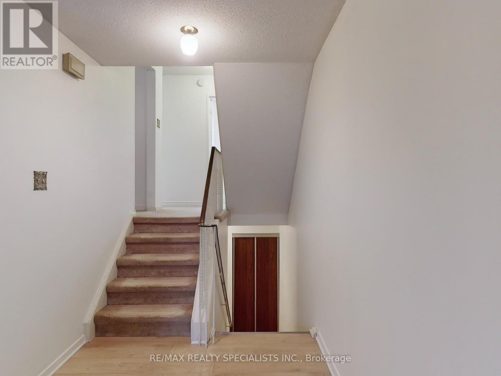 23 - 23 Tara Park Crescent, Brampton, Ontario  L6V 3E3 - Photo 18 - W11896844