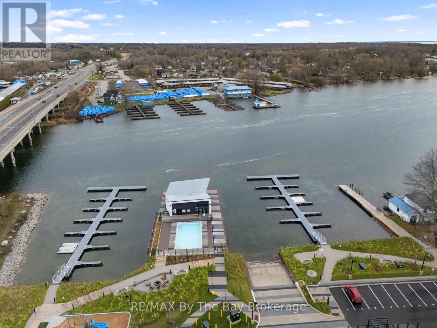 8 Bru-Lor Lane, Orillia, Ontario  L3V 8P4 - Photo 2 - S11823031