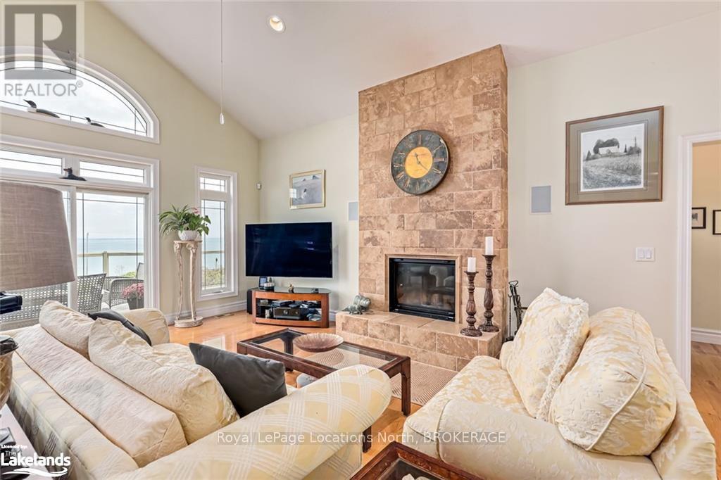 133 Lakeshore Road E, Blue Mountains, Ontario  L9Y 0N1 - Photo 8 - X10895398