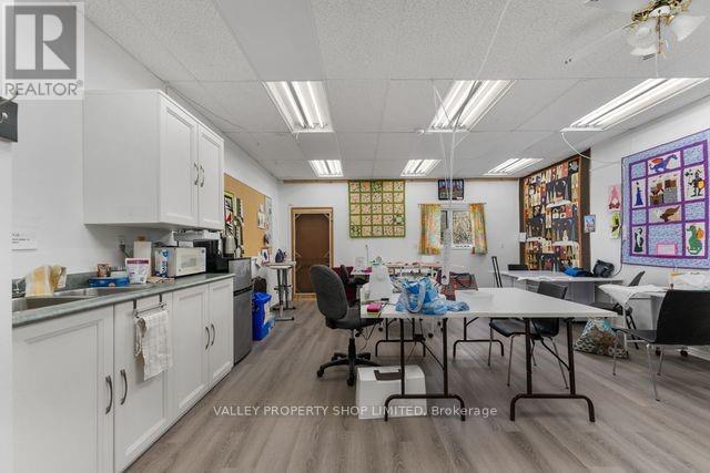 1049 Victoria Street, Petawawa, Ontario  K8H 2E2 - Photo 19 - X9515685