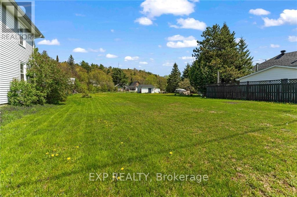 00 Casey Street, Madawaska Valley, Ontario  K0J 1B0 - Photo 3 - X9516040