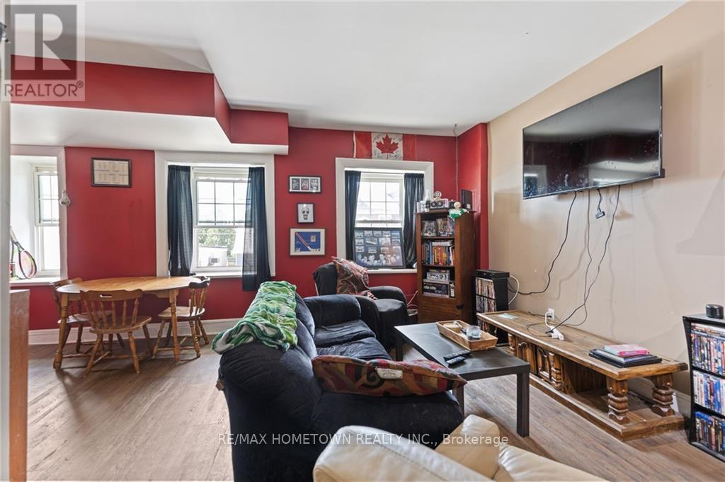 35 Perth Street, Brockville, Ontario  K6V 5C3 - Photo 11 - X9515650