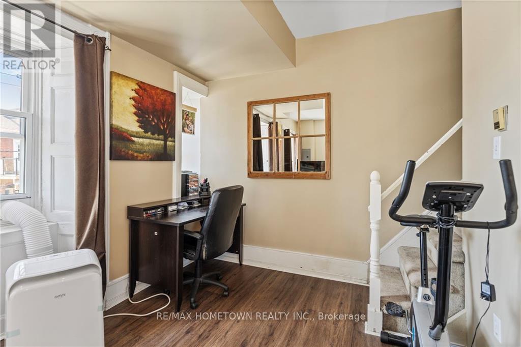 33 Perth Street, Brockville, Ontario  K6V 5C3 - Photo 11 - X9515692