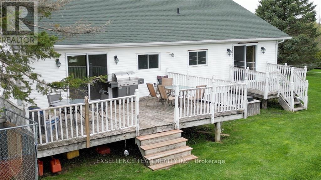 19100 Kenyon Conc Rd 7 Road, North Glengarry, Ontario  K0C 1A0 - Photo 8 - X9502535