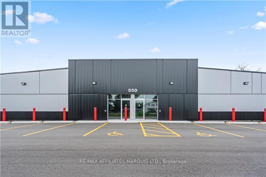 550 STEWART BOULEVARD, Brockville, Ontario