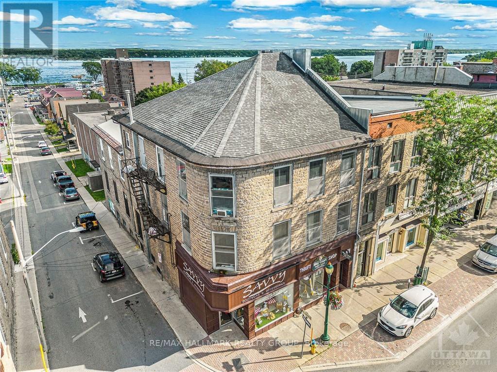 73 KING STREET W, Brockville, Ontario