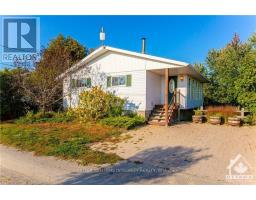 64 ROSSEL TRAIL, Whitewater Region, Ontario