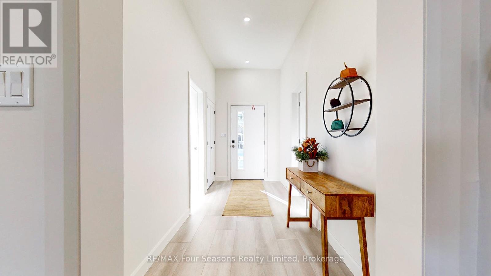 147 Second Street, Collingwood, Ontario  L9Y 1E7 - Photo 5 - S11896291