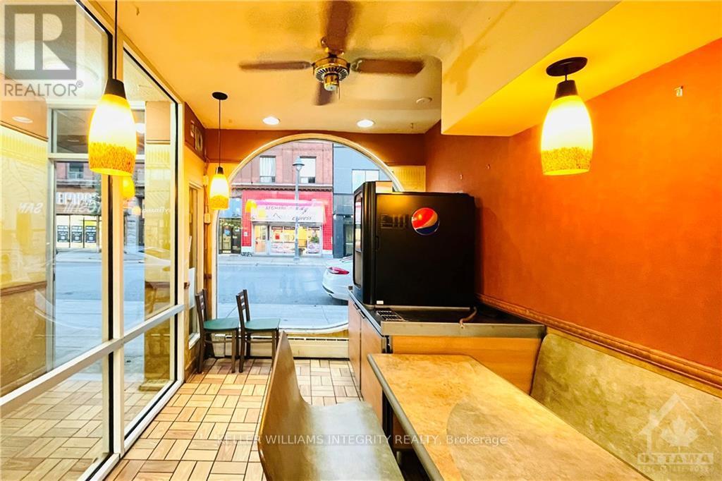 1 - 248 Bank Street, Ottawa, Ontario  K2P 1X4 - Photo 3 - X9522578