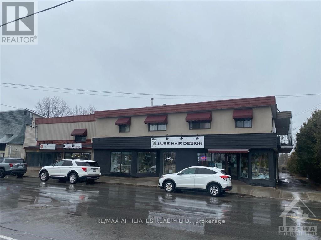 677 Main Street E, Hawkesbury, Ontario  K6A 1B3 - Photo 1 - X9524078