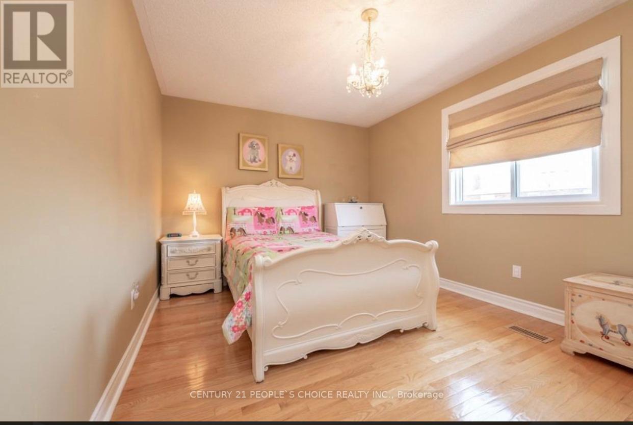 5308 Swiftcurrent Trail, Mississauga, Ontario  L5R 2J1 - Photo 12 - W11896914