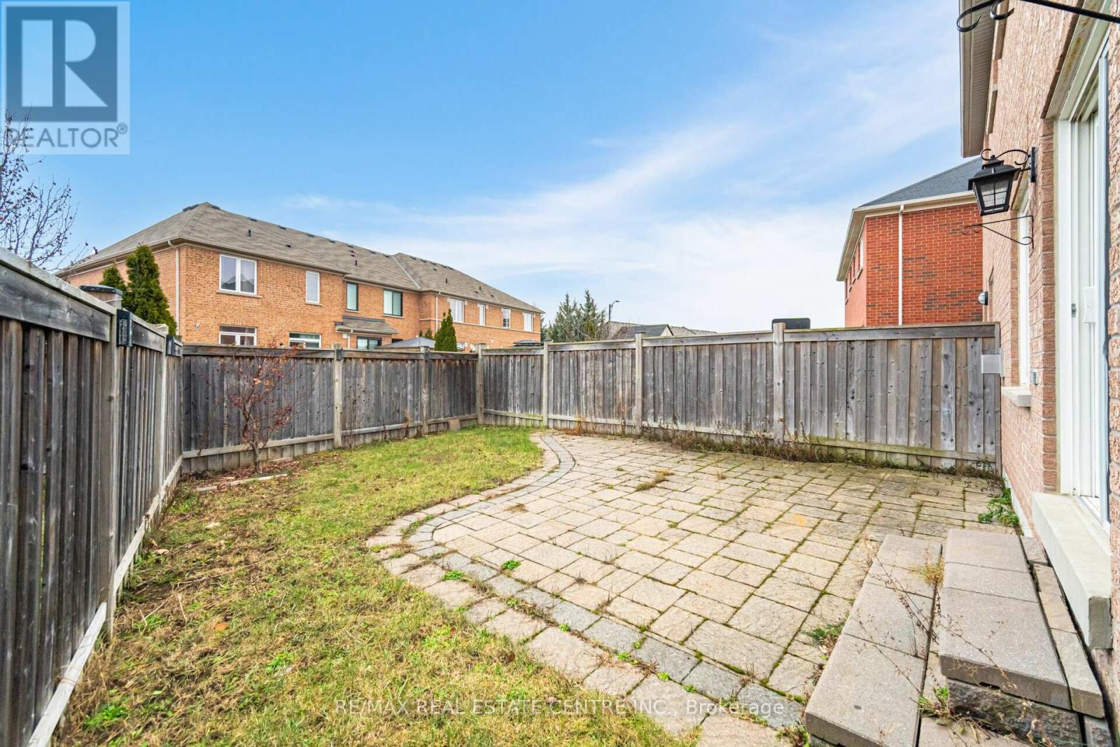 5099 Nestling Grove E, Mississauga, Ontario  L5M 0L3 - Photo 37 - W10424284