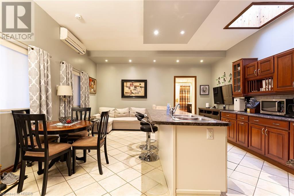 115 King Street W, North Bay, Ontario  P1B 5Z6 - Photo 4 - 40685572