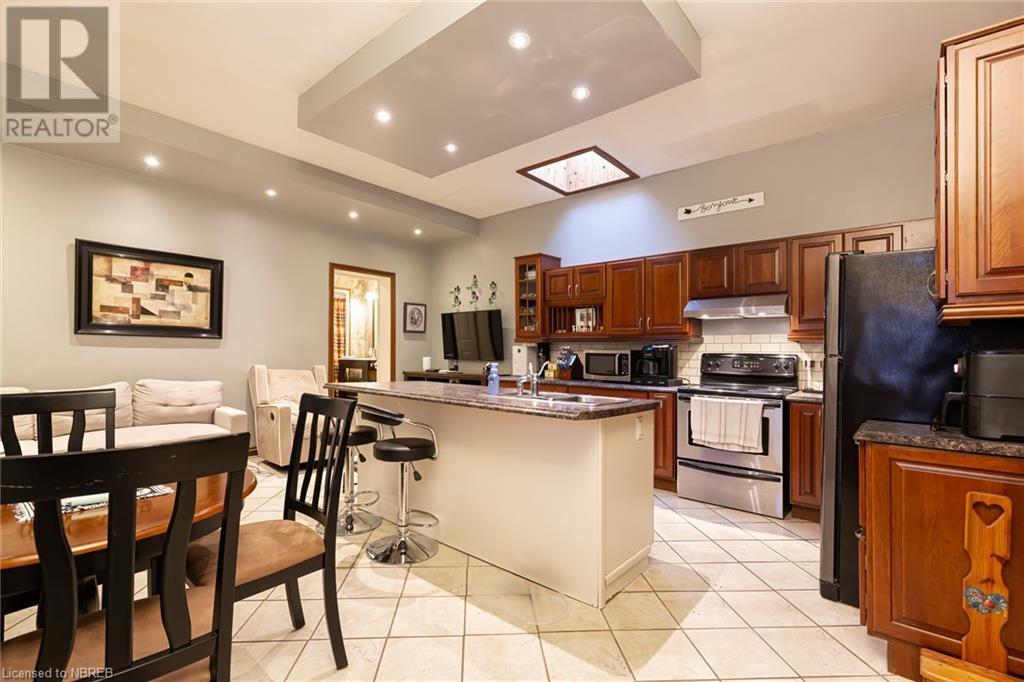 115 King Street W, North Bay, Ontario  P1B 5Z6 - Photo 6 - 40685572