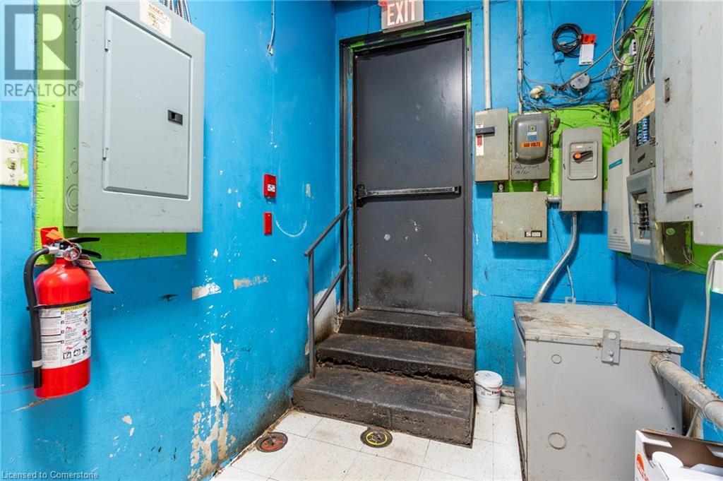 1119 Fennell Avenue E Unit# 1, Hamilton, Ontario  L8T 1S2 - Photo 38 - 40685928