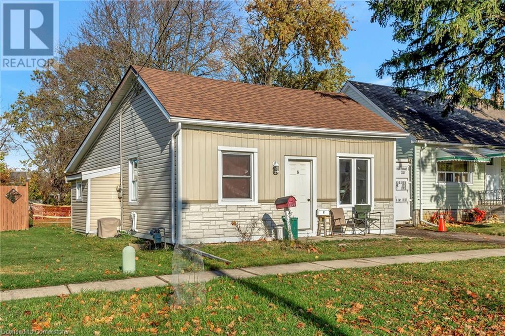 4 REBECCA Street, St. Catharines, Ontario