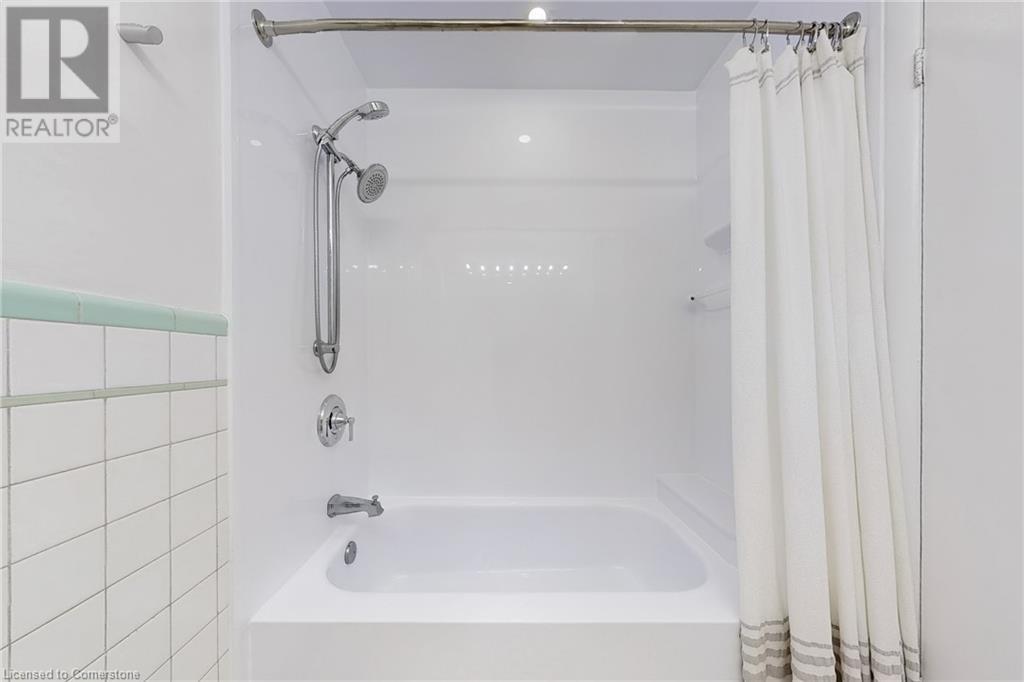 697 George Street, Burlington, Ontario  L7R 2V8 - Photo 23 - 40678340