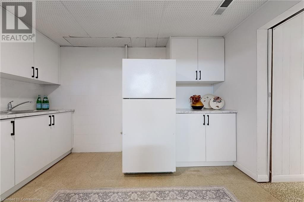 697 George Street, Burlington, Ontario  L7R 2V8 - Photo 29 - 40678340