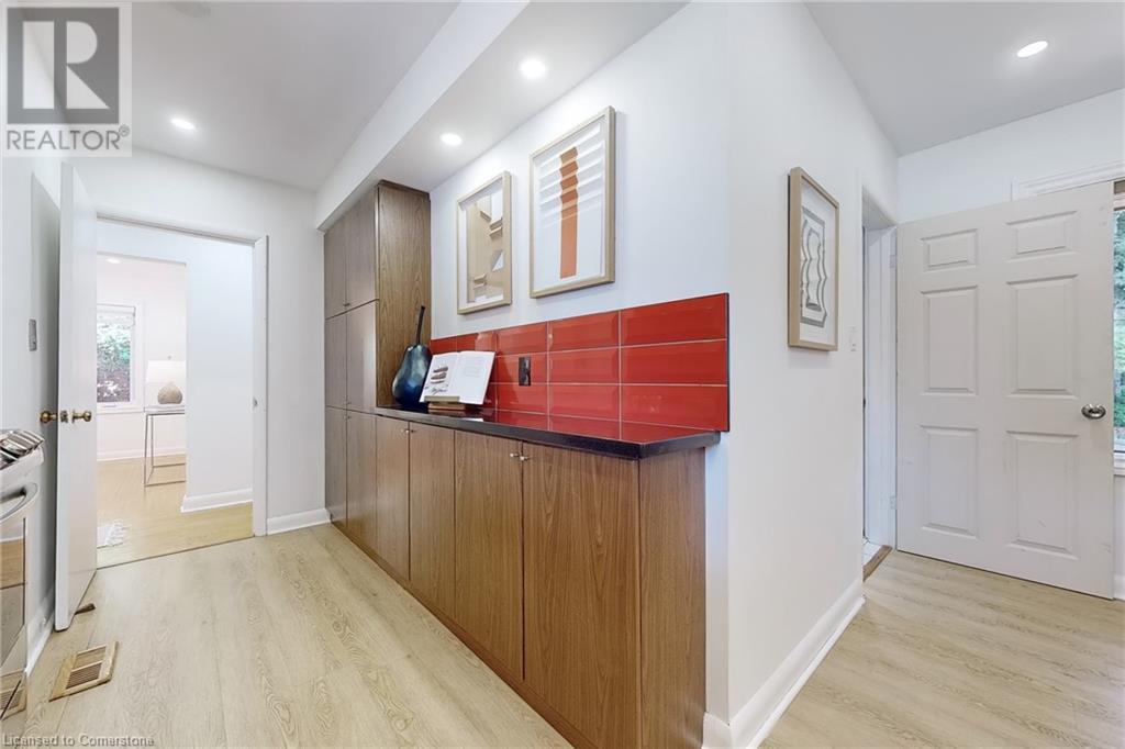 697 George Street, Burlington, Ontario  L7R 2V8 - Photo 13 - 40678340